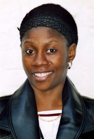 Rhode Makoumbou (15 november 2004)