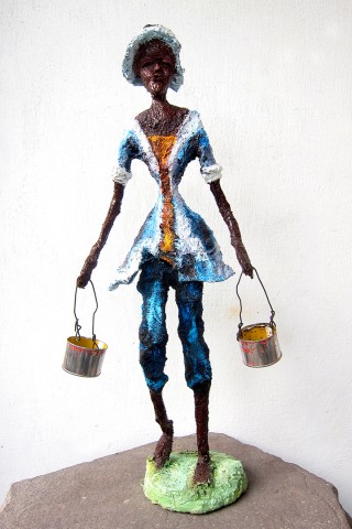 Rhode Makoumbou › Sculpture : «La récupération» (2013) • ID › 352