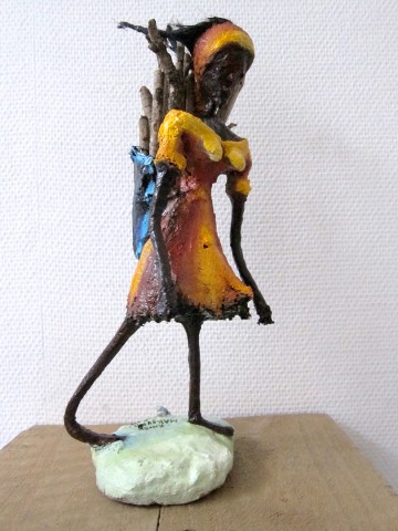 Rhode Makoumbou › Sculpture : «Le retour du mponzi» (2011) • ID › 320